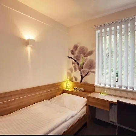 Отель Green Hotel Ostrava