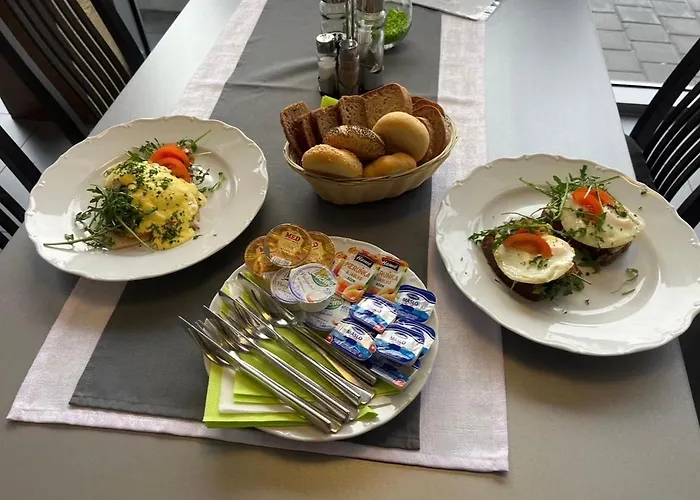 Отель Green Hotel Ostrava 3*